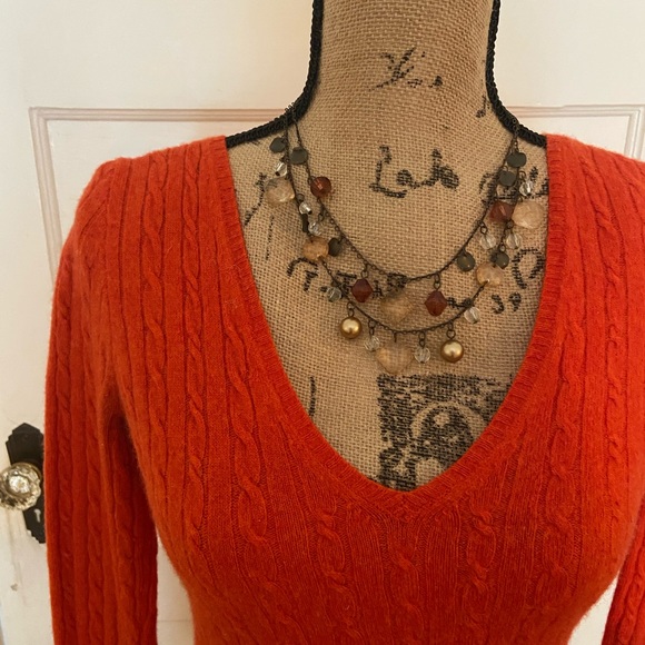 Orange J. Crew cable knit sweater 🍁 - Picture 3 of 7